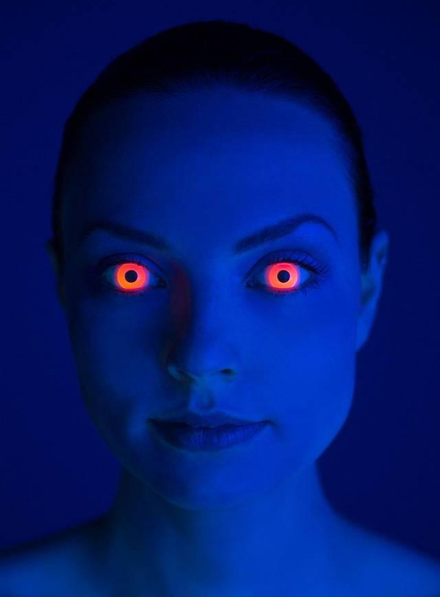 Glow Pink - Värillisetpiilolinssit.fi